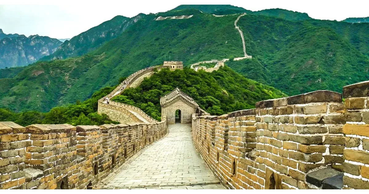 best vpn for china 2026 laptop with great wall background